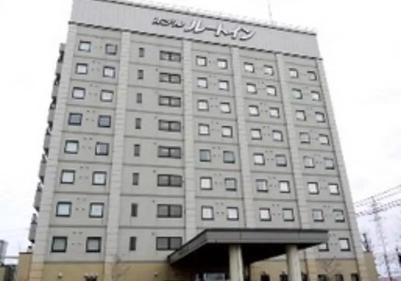 Отель Route Inn Tsubamesanjo Ekimae