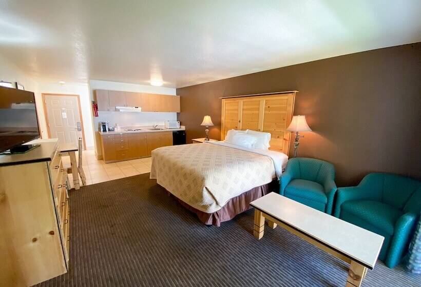 Мотель Sisters Inn & Suites