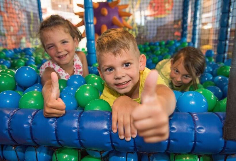 H2o Hotel Therme Resort, Für Familien Mit Kindern