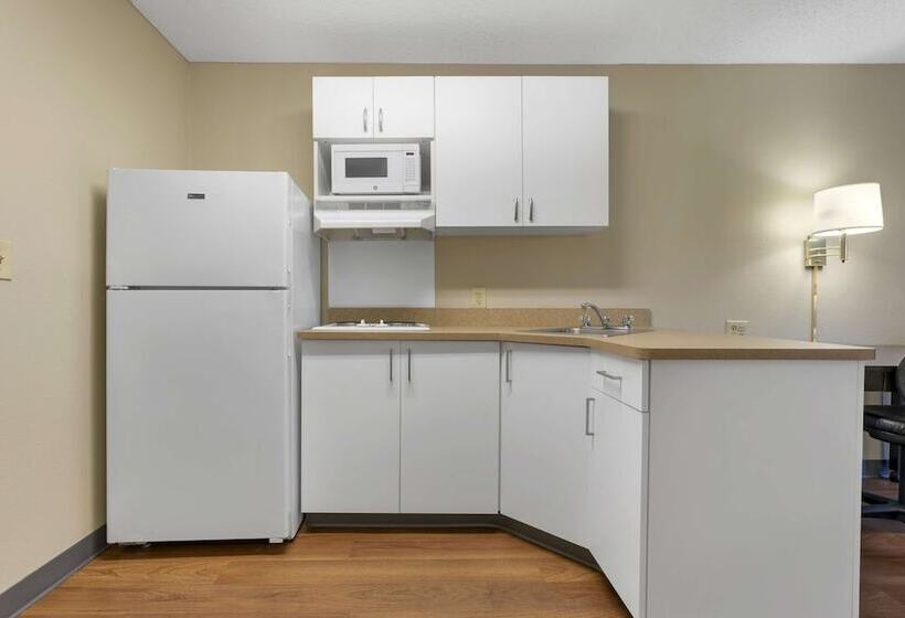 Extended Stay America Suites  Stockton  March Lane