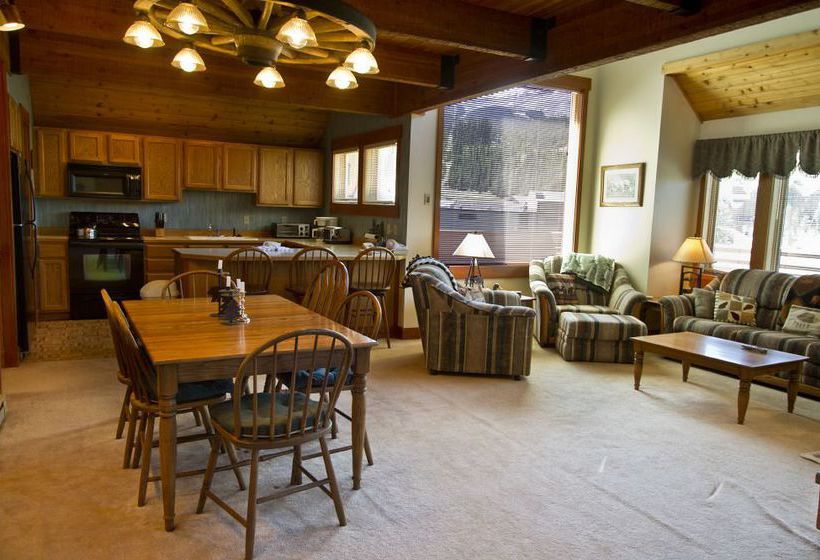 ホテル Arrowhead Condominiums By Rpm