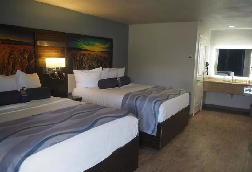 Отель Baymont By Wyndham Yuba City