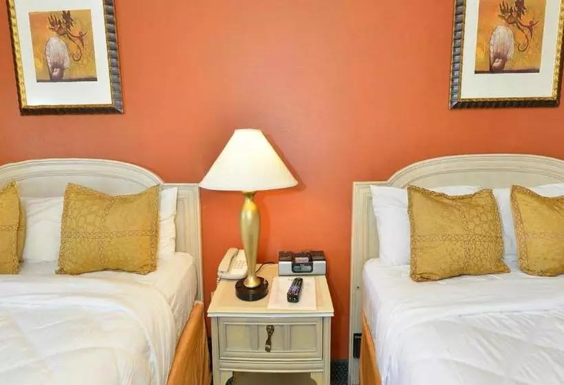 Отель Baymont By Wyndham Yuba City