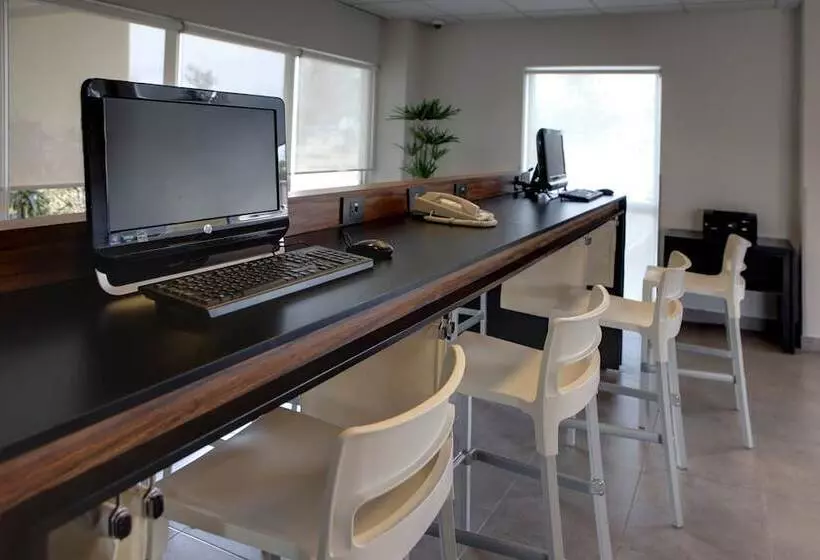 فندق City Express By Marriott Durango