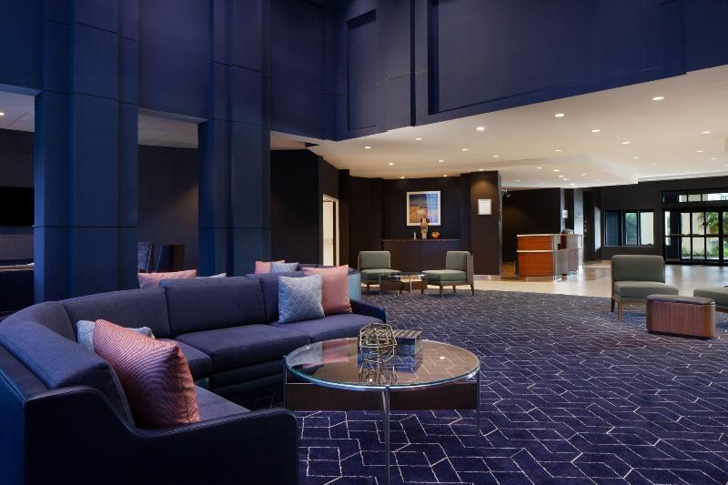 فندق Courtyard By Marriott Newark Silicon Valley