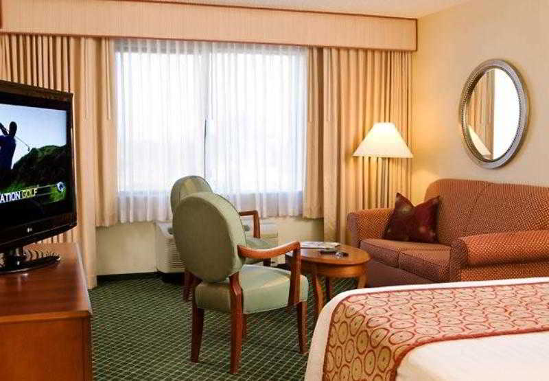 فندق Courtyard By Marriott Newark Silicon Valley