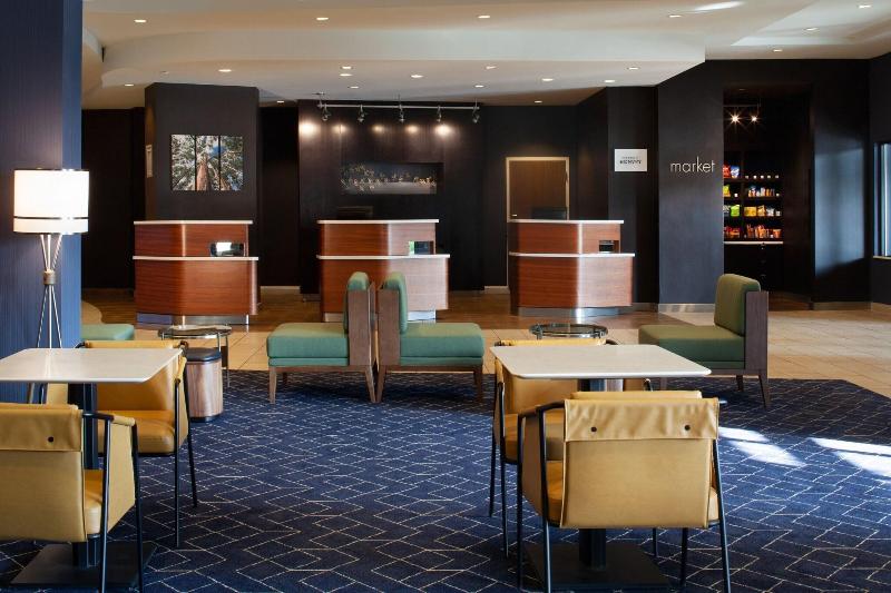 فندق Courtyard By Marriott Newark Silicon Valley