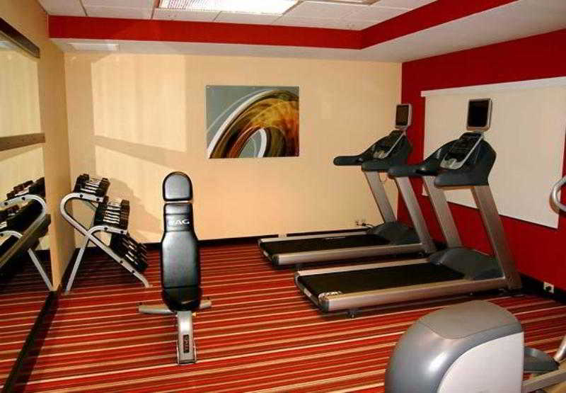 فندق Courtyard By Marriott Traverse City