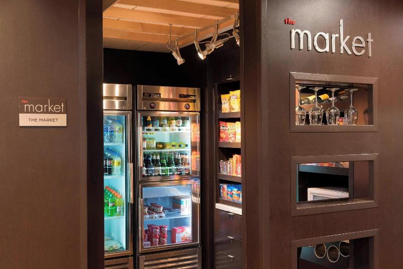 فندق Courtyard By Marriott Traverse City