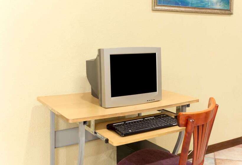 酒店 Days Inn By Wyndham Colorado Springs Airport