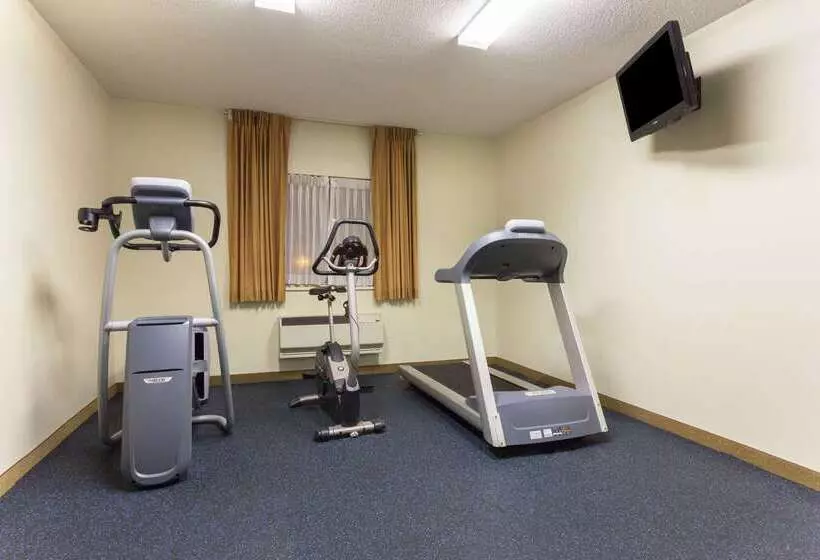 هتل Days Inn By Wyndham Colorado Springs Airport