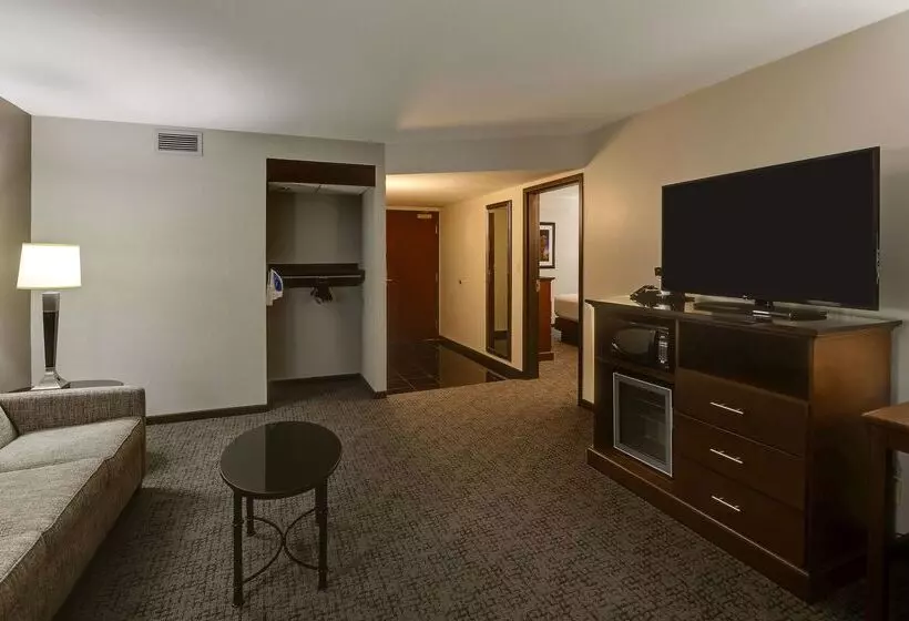 ホテル Drury Inn & Suites Columbus Dublin