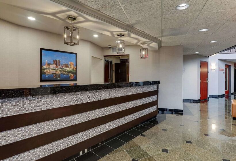 فندق Drury Inn & Suites Columbus Dublin