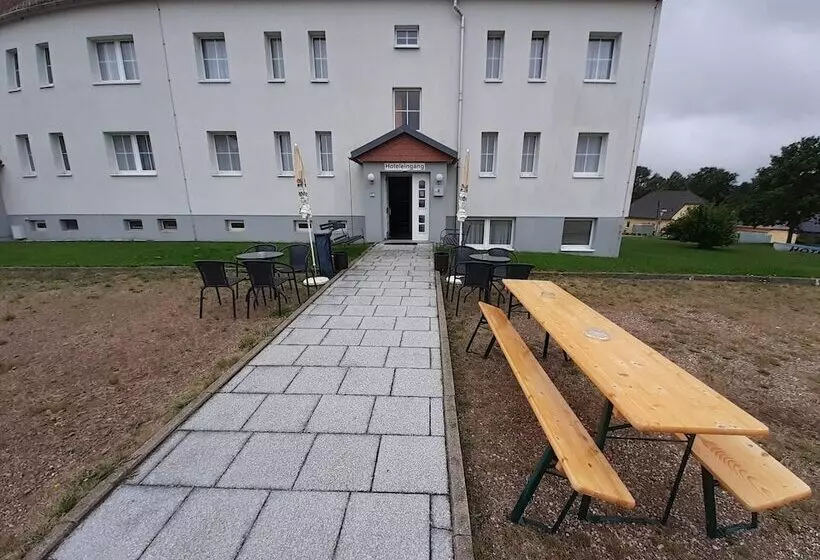 Отель Edit Pension Rossau