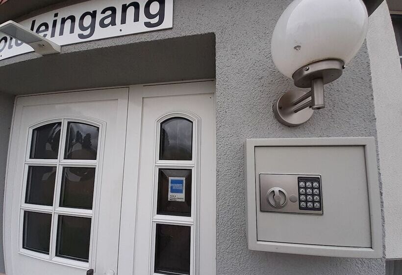 ホテル Edit Pension Rossau