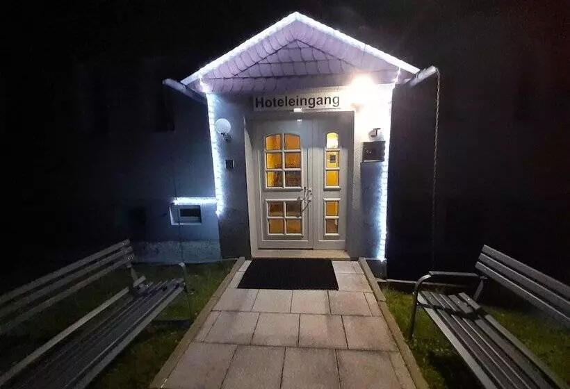 Отель Edit Pension Rossau