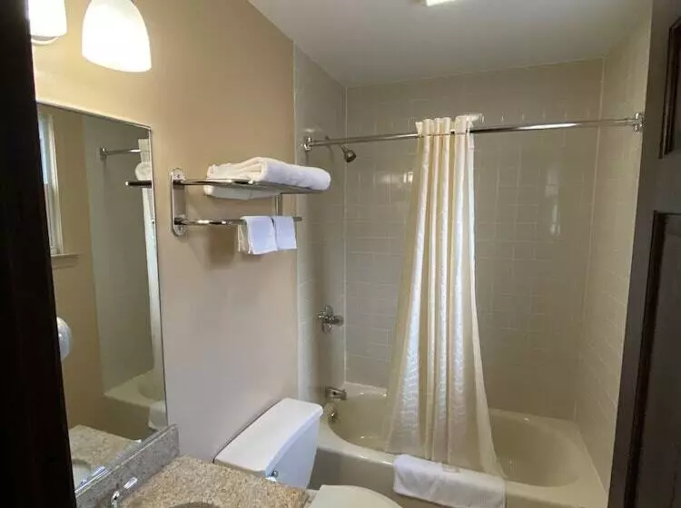 Otel Golden Hill Inndanbury