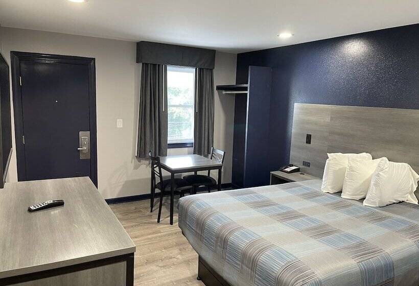 فندق Golden Hill Inndanbury