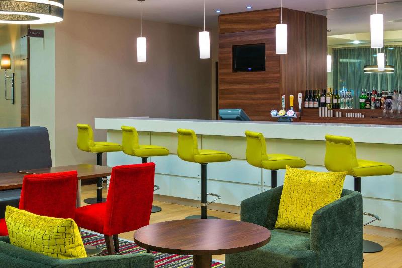 فندق Hampton By Hilton London Luton Airport