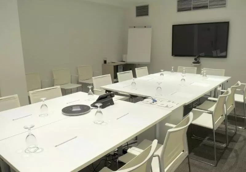 هتل Ibis Budget Lleida