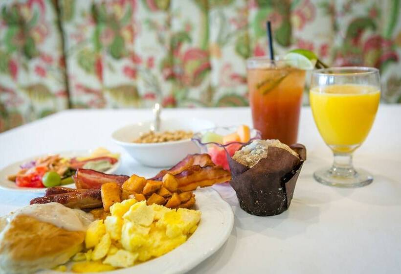 Отель Island House