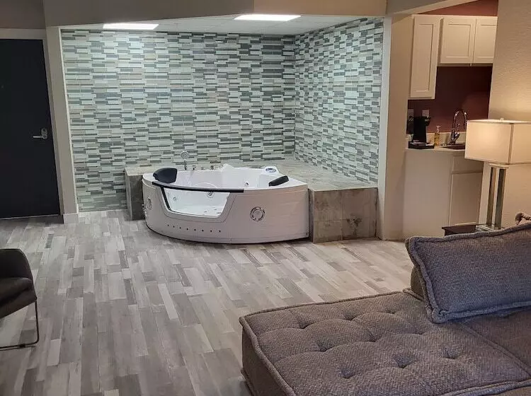 בית מלון כפרי Red Fox Inn And Suites