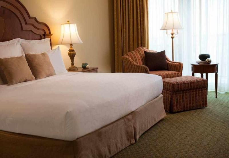 Renaissance Tulsa Hotel & Convention Center