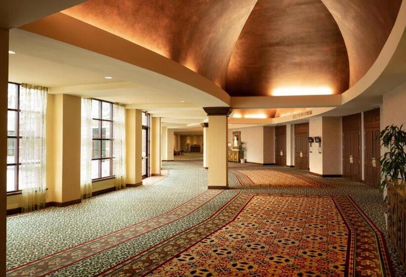 Renaissance Tulsa Hotel & Convention Center