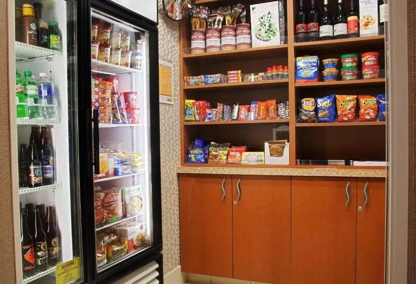 فندق Springhill Suites By Marriott Medford