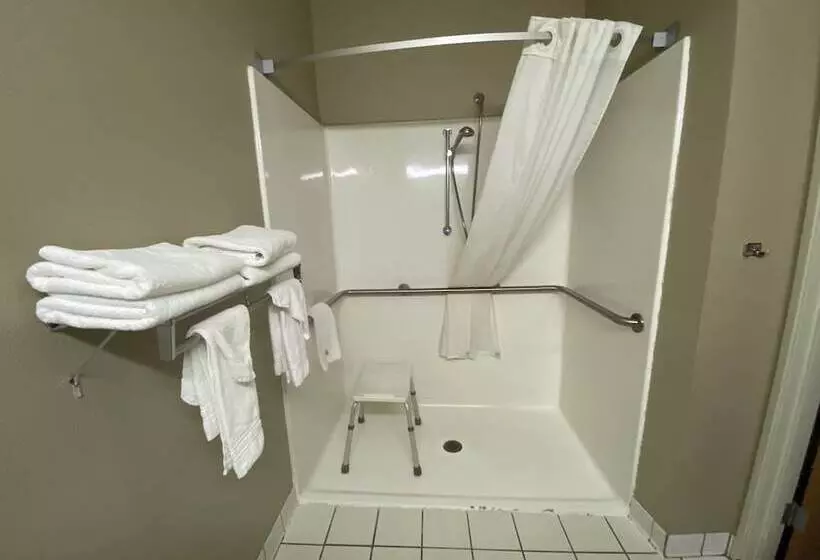 호텔 Super 8 By Wyndham Beresford