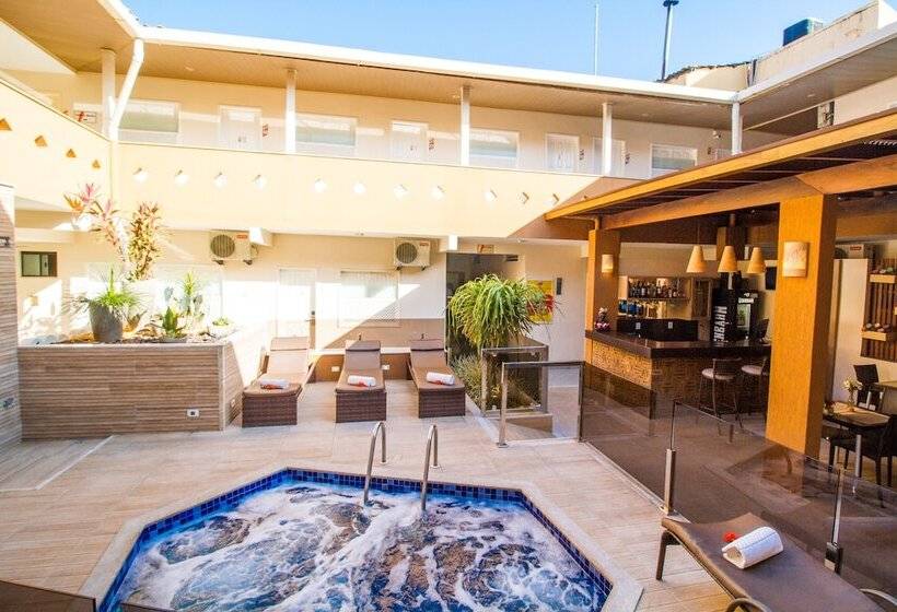 هتل Terra Brasil  Rede Soberano