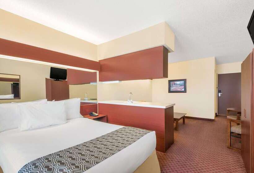 Microtel Inn & Suites By Wyndham Hamburg