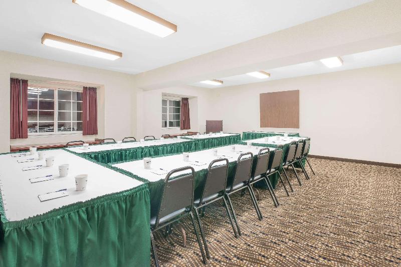 Microtel Inn & Suites By Wyndham Hamburg