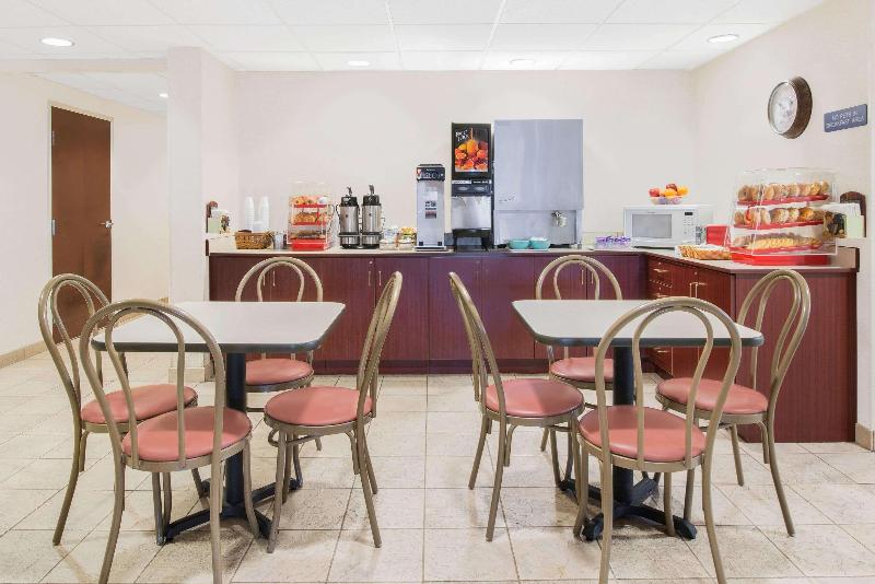 Microtel Inn & Suites By Wyndham Hamburg