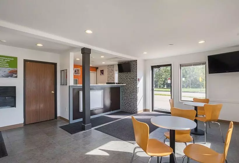 Motel 6 Marshalltown, Ia