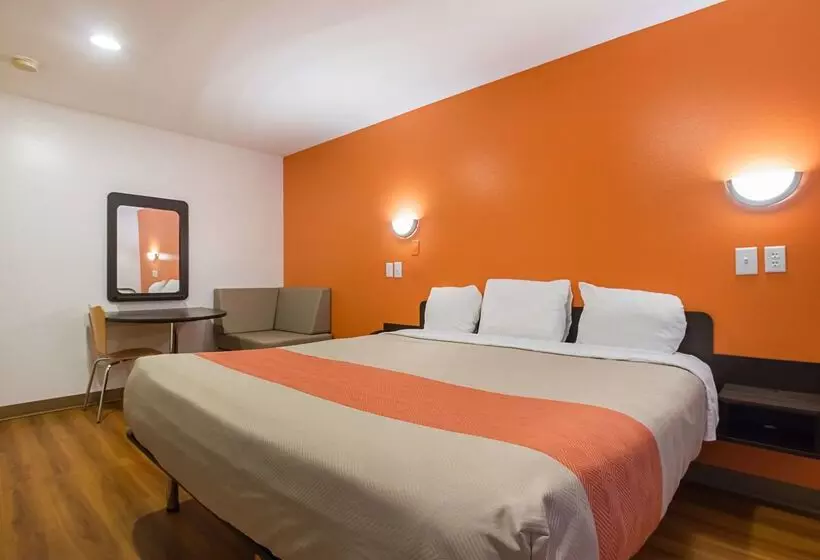 Motel 6 Marshalltown, Ia