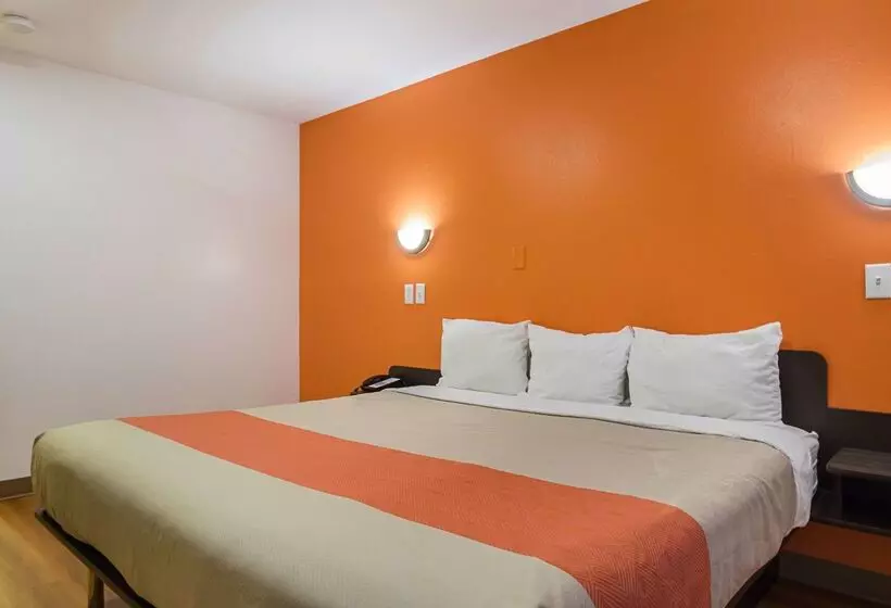 Motel 6 Marshalltown, Ia