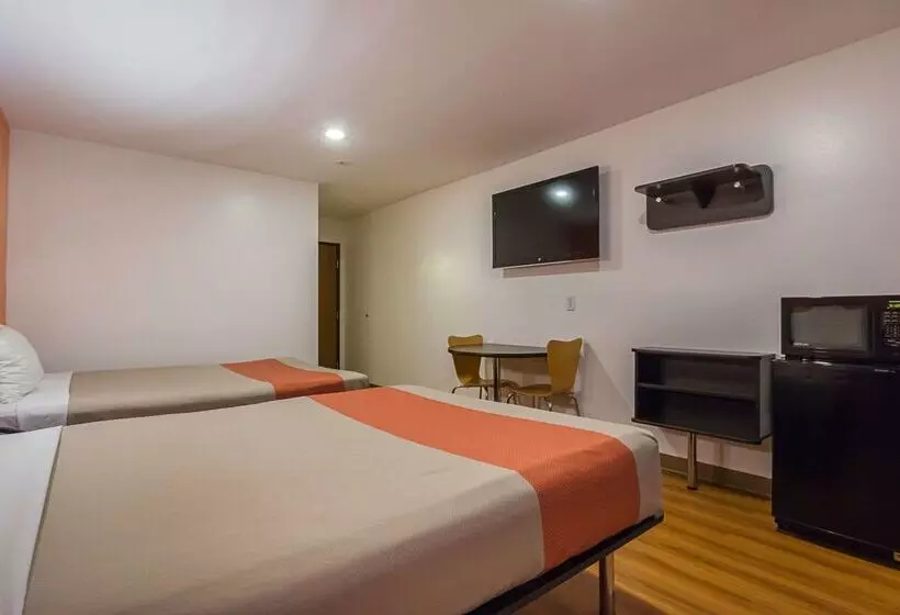 Motel 6 Marshalltown, Ia