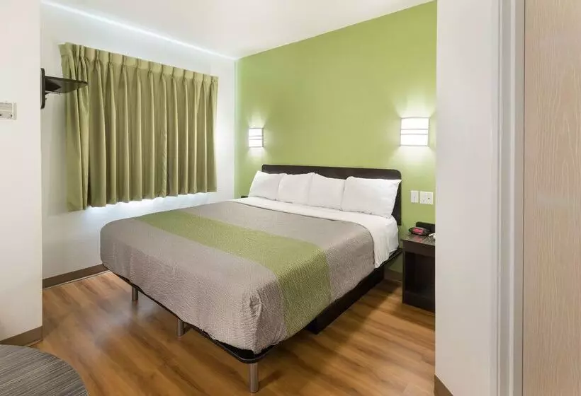 Motel 6 Hillsboro, Tx