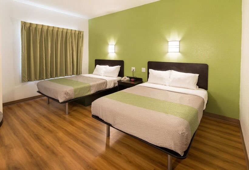 Motel 6 Hillsboro, Tx