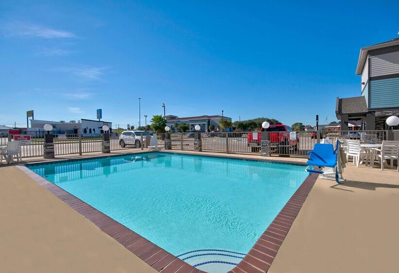 Studio 6port Arthur, Tx Se