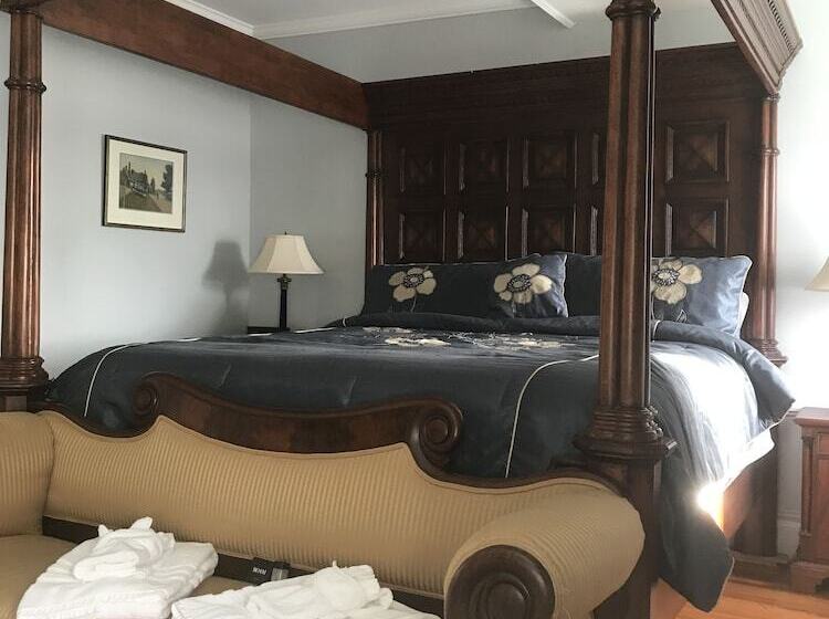 مبيت وإفطار Edgewood Manor