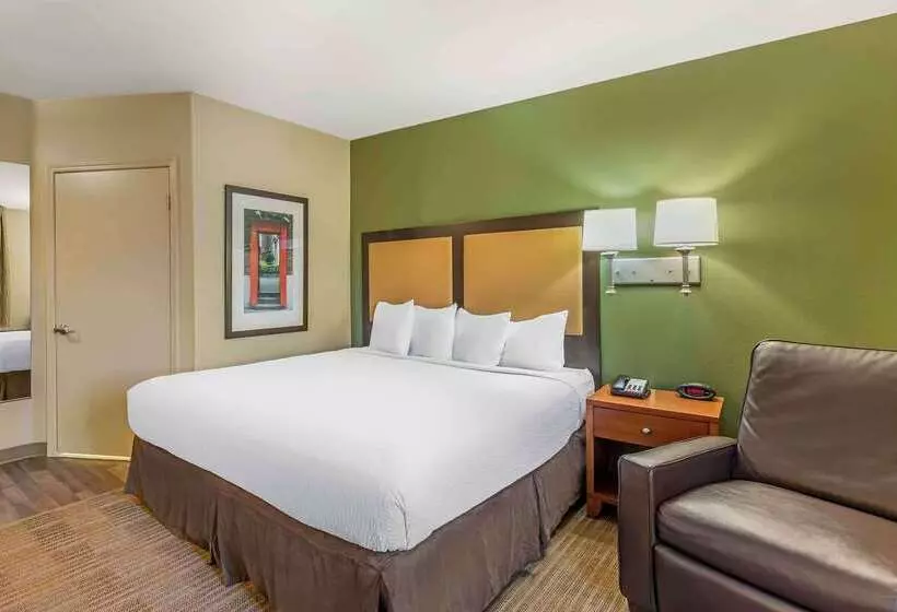 Extended Stay America Suites  Bakersfield  Chester Lane