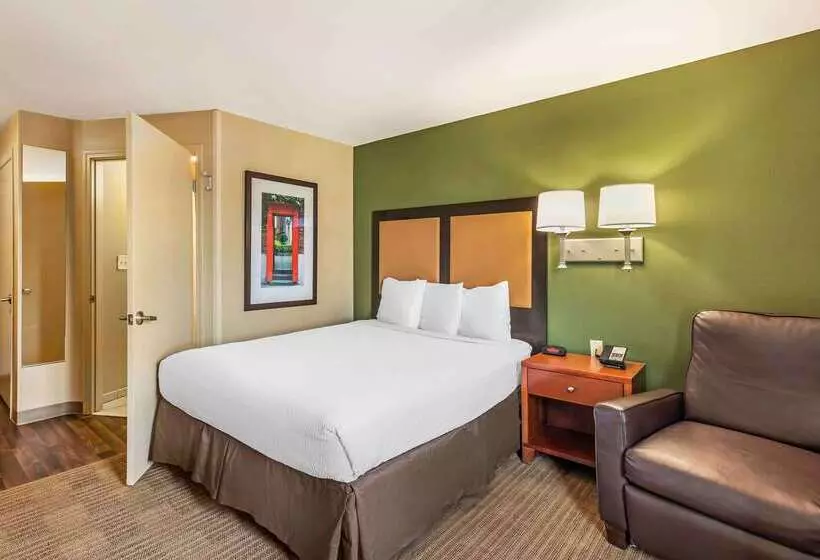 Extended Stay America Suites  Bakersfield  Chester Lane
