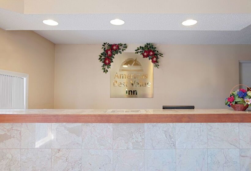 فندق Americas Best Value Inn Savannah