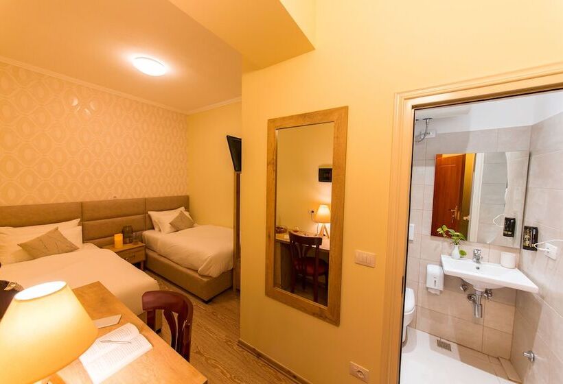 בית מלון כפרי Baron