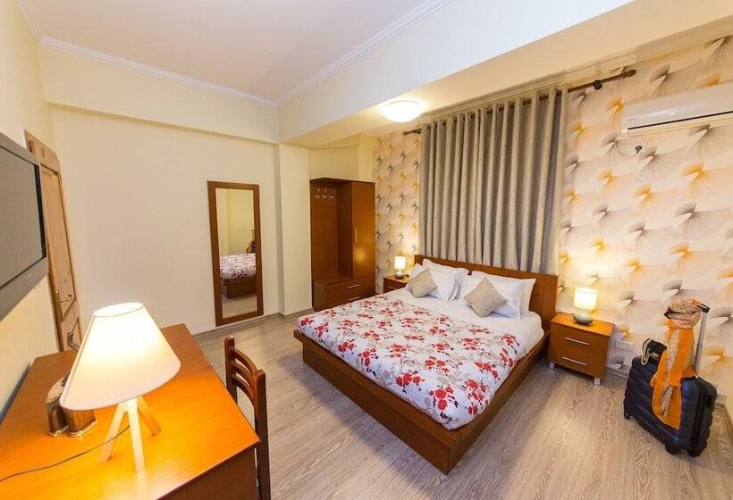 בית מלון כפרי Baron