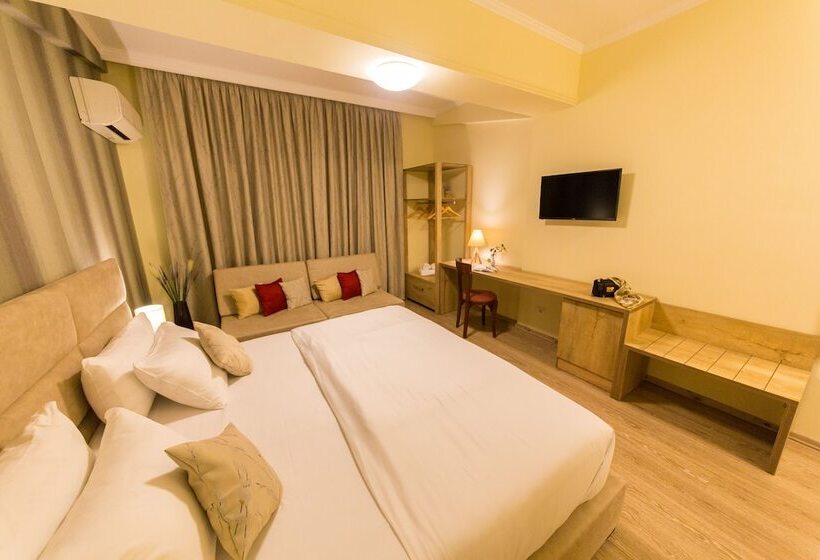 בית מלון כפרי Baron