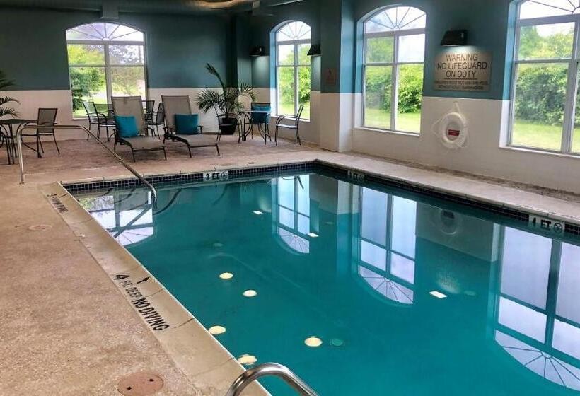 בית מלון כפרי Country Inn & Suites By Radisson, Harrisburg West Mechanicsburg