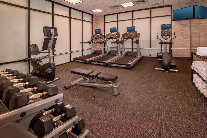 ホテル Courtyard By Marriott Gaithersburg Washingtonian Center
